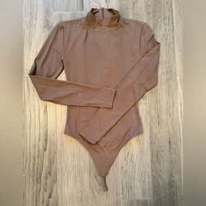 Babaton Long Sleeve Bodysuit